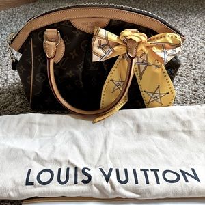 Louis Vuitton Tivoli PM Monogram Canvas AR2059, and Certificate of Authenticity
